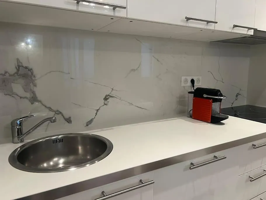 Luxury Appartment, Champs Elysees, Neuf ! Париж Апартаменты